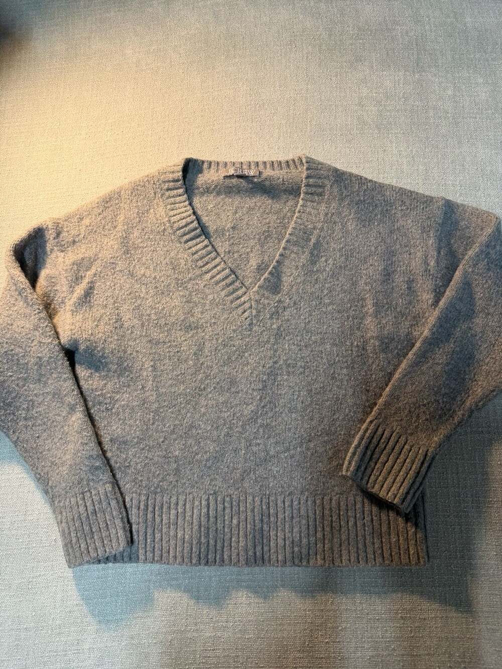 J.Crew Women's Gray V-Neck Long Sleeve Sweater